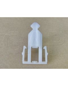 133270501 STRIKER DOOR