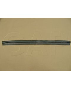 8511875 GASKET DOOR INNER BTM